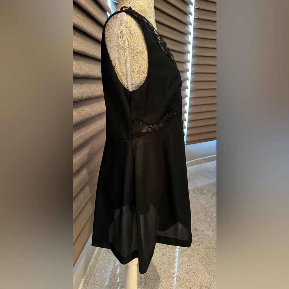 EMILIO PUCCI Black Lace Trimmed Negligee Set Nightgown Robe M - Picture 4 of 16